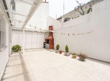 PH · 103m² · 4 Ambientes · Venta de PH 3 Dorm. S/expensas Mucha Luz Munro