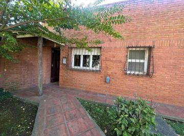 Casa · 74m² · 3 Ambientes · 1 Cochera · Venta Casa 3 Ambientes Gral Madariaga