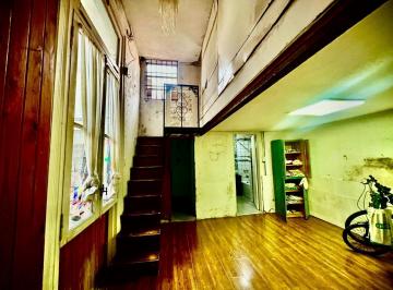 Casa · 75m² · 6 Ambientes · PH en Venta - 2 Dorm. 2 Baños - Villa Crespo