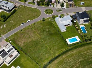 Terreno · 803m² · Lote en Venta en Santa Ines Canning Fondo Libre