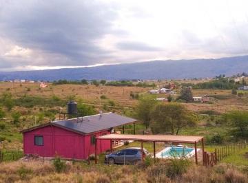 Casa · 67m² · 3 Ambientes · 1 Cochera · Venta Casa en Yacanto