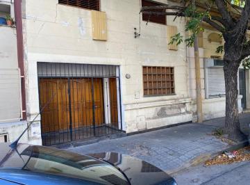 Casa · 248m² · 6 Ambientes · 1 Cochera · Venta Casa a Reciclar 4 Dorms Alta Córdoba - Cba