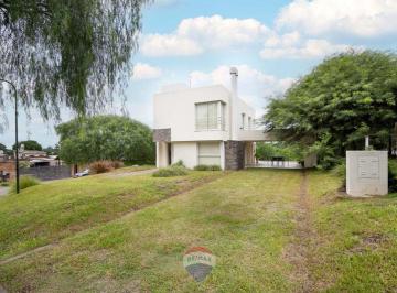 Casa · 180m² · 6 Ambientes · 2 Cocheras · Venta Casa 3 Dormi Terrazas Villa Allende Córdoba