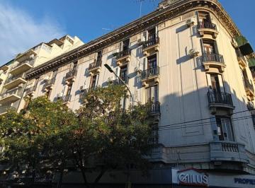 Departamento · 32m² · 2 Ambientes · Boedo: Interno 32 m², Edificio de Estilo