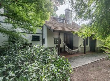 Casa · 247m² · 7 Ambientes · 1 Cochera · Casa Historica en Tigre