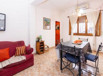 Casa · 82m² · 4 Ambientes · Venta Casa 4 Ambentes C/terraza y Parrilla!