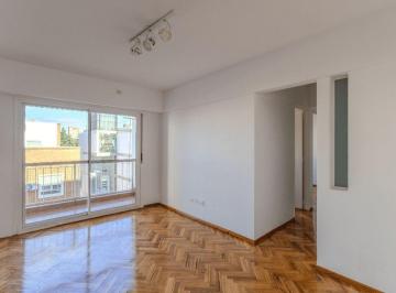 Departamento · 46m² · 3 Ambientes · Departamento 3 Ambientes Refaccionado - Devoto