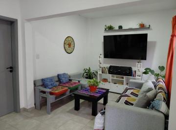 PH · 70m² · 3 Ambientes · Venta PH 3 Ambientes con Parque Moron Sur