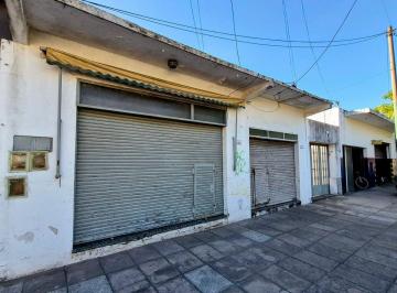 PH · 107m² · 2 Ambientes · 1 Cochera · PH 2 Amb con Locales Ituzaingo - Venta en Bloque