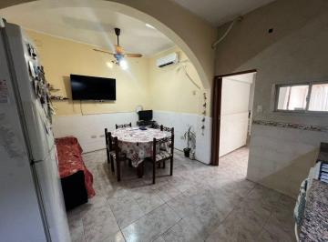 PH · 98m² · 3 Ambientes · 1 Cochera · Venta PH Villa Tesei 3 Ambientes Cochera y Jardin