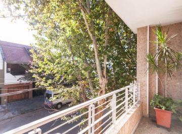 PH · 140m² · 4 Ambientes · PH Al Frente Balcon 4 Amb. + Quincho Terraza