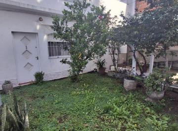 Casa · 140m² · 6 Ambientes · 1 Cochera · Venta en Block 2 PH C/garage + Patio + Lav + Terra