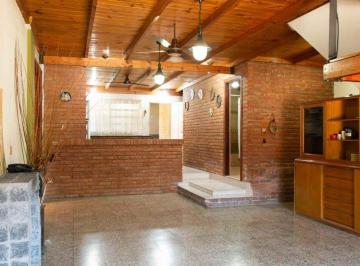 Casa · 324m² · 5 Ambientes · 2 Cocheras · Casa 5 Ambientes Venta Palomar