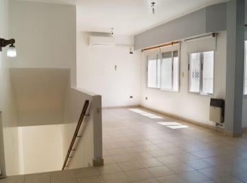 PH · 49m² · 2 Ambientes · Venta PH 2 Ambientes - Patio y Terraza Villa Luro