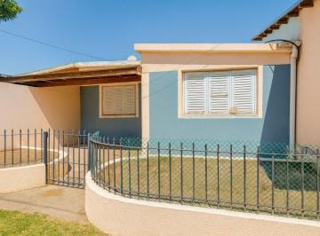 Casa · 78m² · 4 Ambientes · 1 Cochera · Casa Pueblo Ranquel N° 526 Winifreda