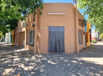 Fondo de comercio · 75m² · Fondo de Comercio en Venta en Pehuajo