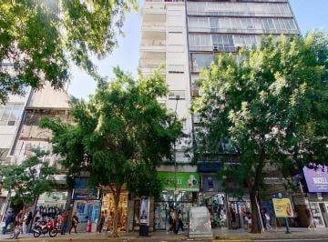Departamento · 80m² · 3 Ambientes · Venta Piso 3 Amb + Dependec Balvanera Apt Credito