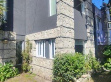 Casa de 4 ambientes, Mar del Plata · Venta Chalet 4 Ambientes en Caisamar