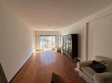 Departamento · 70m² · 3 Ambientes · Departamento en Alquiler La Plata 2 Dorm.