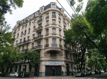 Departamento · 162m² · 6 Ambientes · Congreso Venta Depto P. B. 6 Amb + 2 Patios Edif Hist
