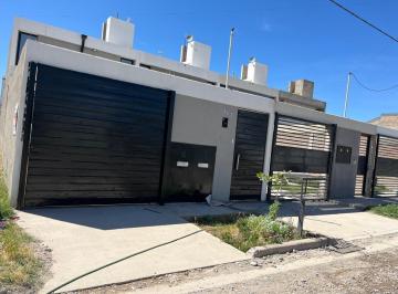 PH · 77m² · 4 Ambientes · 1 Cochera · Venta Duplex en Barrio 5 Soles