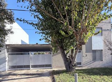 Casa de 1 ambiente, La Plata · Duplex 85 m² y 2 Dorm. en Venta en Manuel B Gonnet