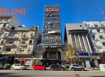 Oficina comercial · 76m² · 5 Ambientes · Venta - Alquiler de Oficina en Caballito, Capital Federal