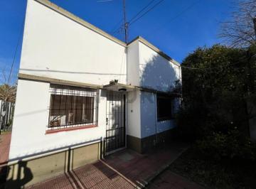 PH · 80m² · 3 Ambientes · 1 Cochera · PH de 2 Dorm. en Alquiler en La Plata