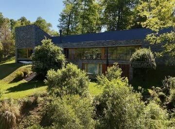 Casa · 438m² · 6 Ambientes · Casa Chalet en Venta en La Reserva Baja, La Reserva, San Martin de Los Andes