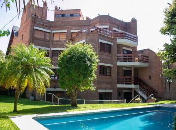 Departamento de 4 ambientes, Villa Devoto · Piso de 4 Ambientes - 3 Dorm. - 2 Cocheras - Dependencia - Sum y Parque Arbolado con Piscina