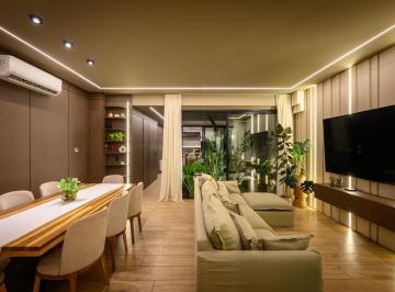 PH · 260m² · 8 Ambientes · 2 Cocheras · PH en La Luisita