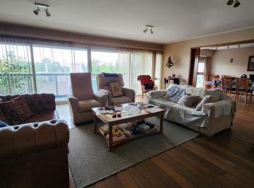 Departamento · 320m² · 10 Ambientes · B°nva Cba - Depto de Categoria - 4 Dorm - con Cochera - Venta