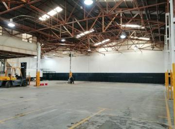 Depósito · 3000m² · Excelentes Naves Industrial de 3000 m² Cubiertos en Hurlingham