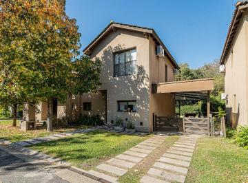 Casa de 5 ambientes, Pilar · Casa en Venta en Barrio La Honorata – Pilar