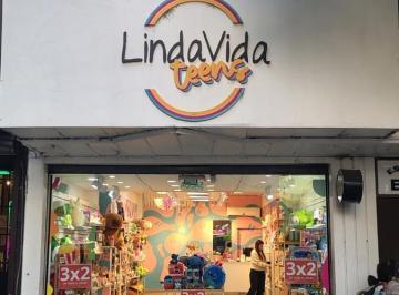 Local comercial · 75m² · Amplio Local en Bernal Centro