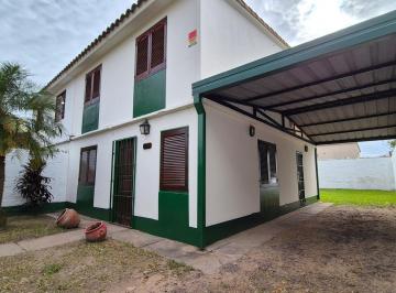 Casa · 74m² · 2 Dormitorios · 2 Cocheras · La Bonita de Soberanía, Casa 2 Dorm. en Venta