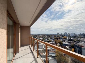 Departamento · 54m² · 2 Ambientes · Semipiso de 1 Dormitorio en Alquiler con Balcón Al Frente