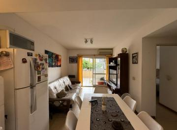 Departamento · 37m² · 2 Ambientes · Venta: Departamento de un Dormitorio con Balcón y Amenities en Abasto, Rosario