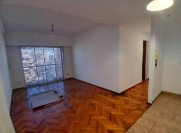 Departamento · 53m² · 2 Ambientes · Departamento 2 Ambientes con Escritorio San Martin Centro