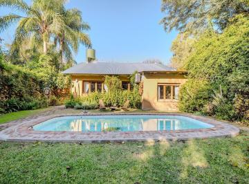 Casa · 199m² · 3 Ambientes · 1 Cochera · Casa en Venta en City Bell