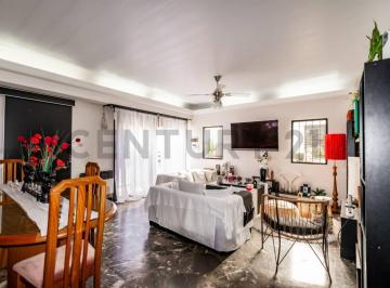 PH · 170m² · 4 Ambientes · 1 Cochera · Venta PH 4 - 5 Ambientes en Villa Devoto