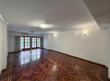 Departamento · 161m² · 7 Ambientes · 1 Cochera · Departamento de 4 Dorm. Más Dependencia y Cochera Frente a La Plaza