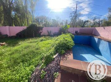 Casa de 5 ambientes, Escobar · Bustamante Prop Maschwitz Abierto 12549 Venta 2 Casas