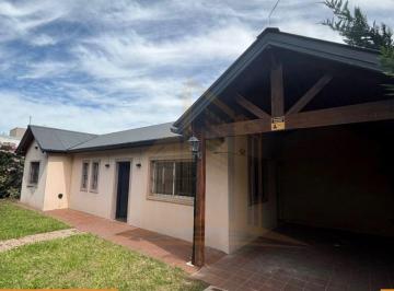 Casa de 4 ambientes, Zárate · ¡Propiedad a La Venta!