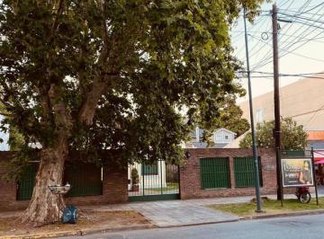 Terreno · 200m² · 6 Ambientes · Casa - Adrogue
