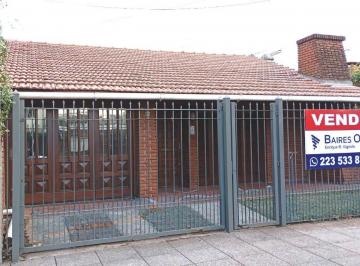 Casa de 3 ambientes, Mar del Plata · Chalet en PH - 3 Amb C/garaje, Depend. Serv., Patio, Parrilla. Excelente Estado. Apto Credito