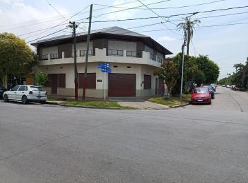 Local comercial · 105m² · 2 Ambientes · Local Comercial en Alquiler - 2 Ambientes - Lanús