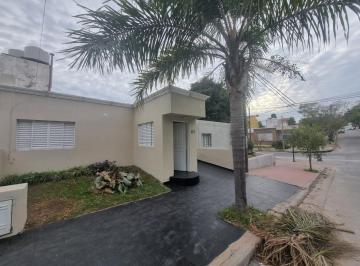 Casa · 60m² · 7 Ambientes · 2 Cocheras · Casa en Venta, 3 Dormit en Barrio Maipu 2° Sección