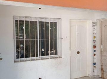 Departamento de 2 ambientes, Almirante Brown · Departamento en Alquiler Planta Baja
