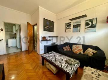 Departamento · 50m² · 3 Ambientes · Departamento 3 Ambientes en Venta con Patio - Villa del Parque